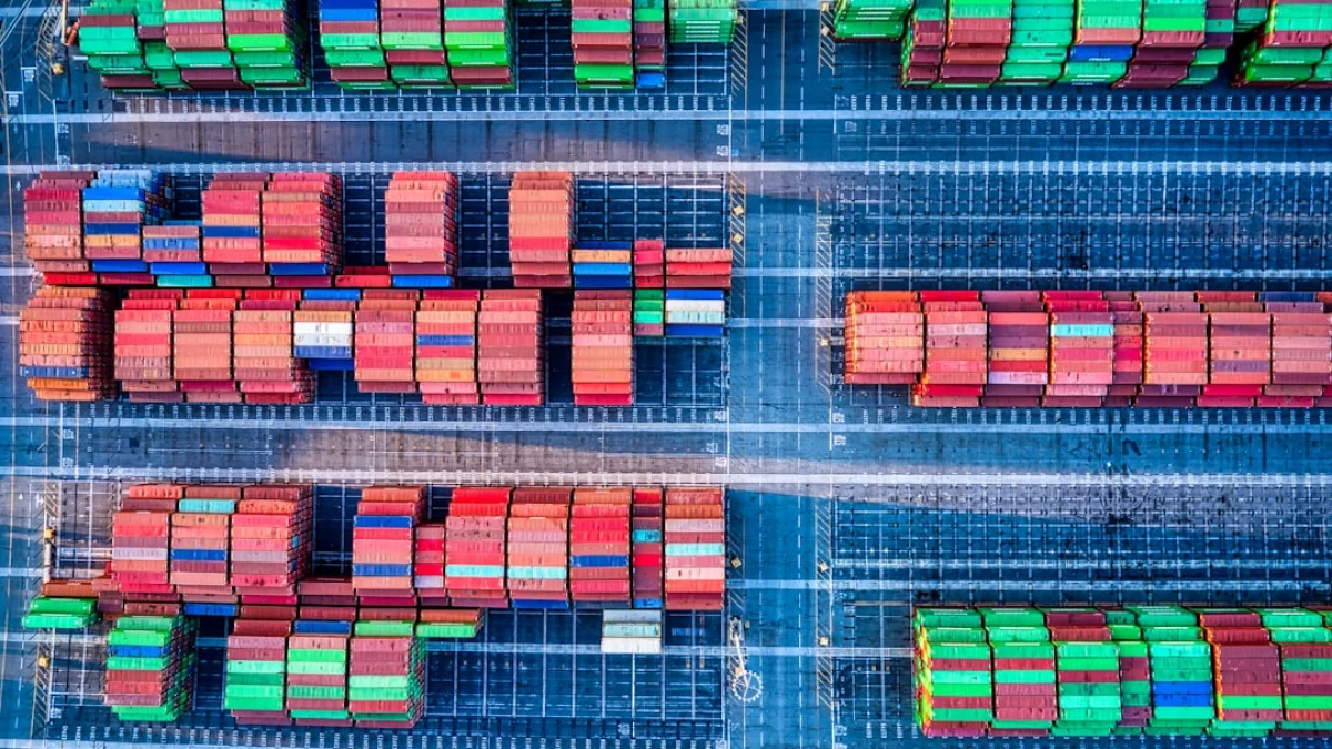 2025年の供給網・AI・クラウド大混乱とひとつの希望