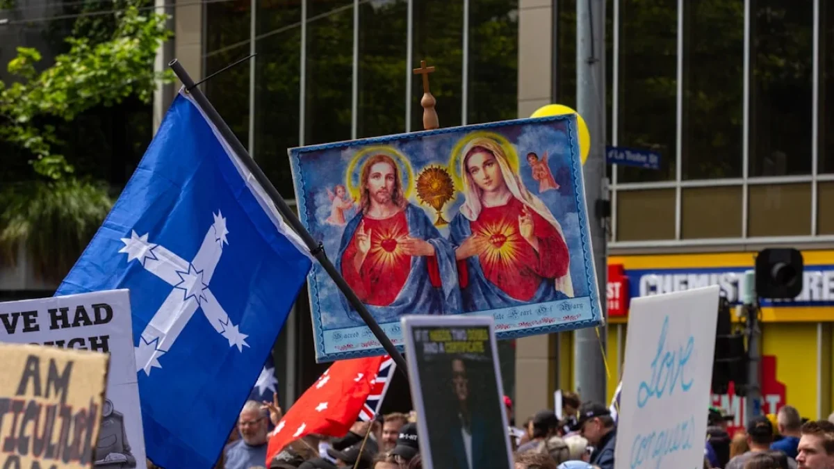 50年後の問い：ウィットラムならどうする？