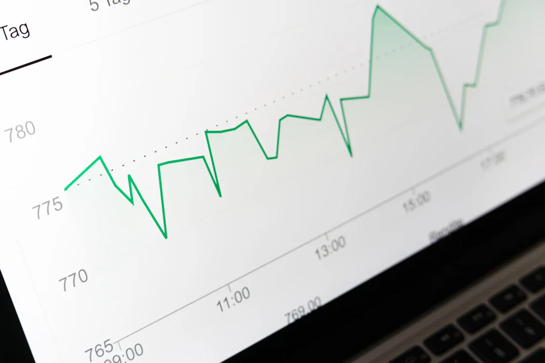 企業のAI支出、8月に伸び鈍化——値下げ競争が導入コストを押し下げ
