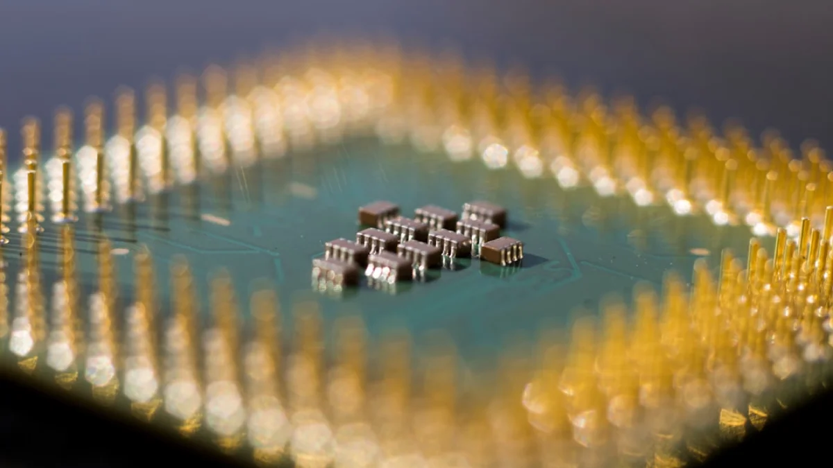 Anthropic、Broadcom経由でGoogleのAIチップ発注