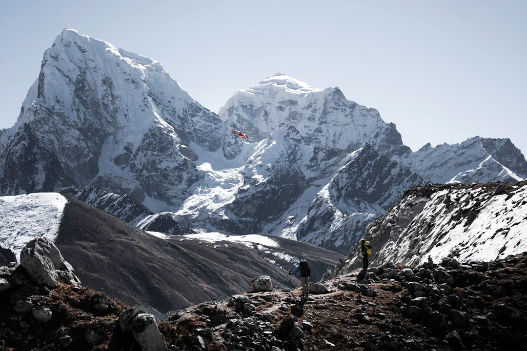 Geminiの登山計画助言でハイカー遭難、カリフォルニアで3人が救助される