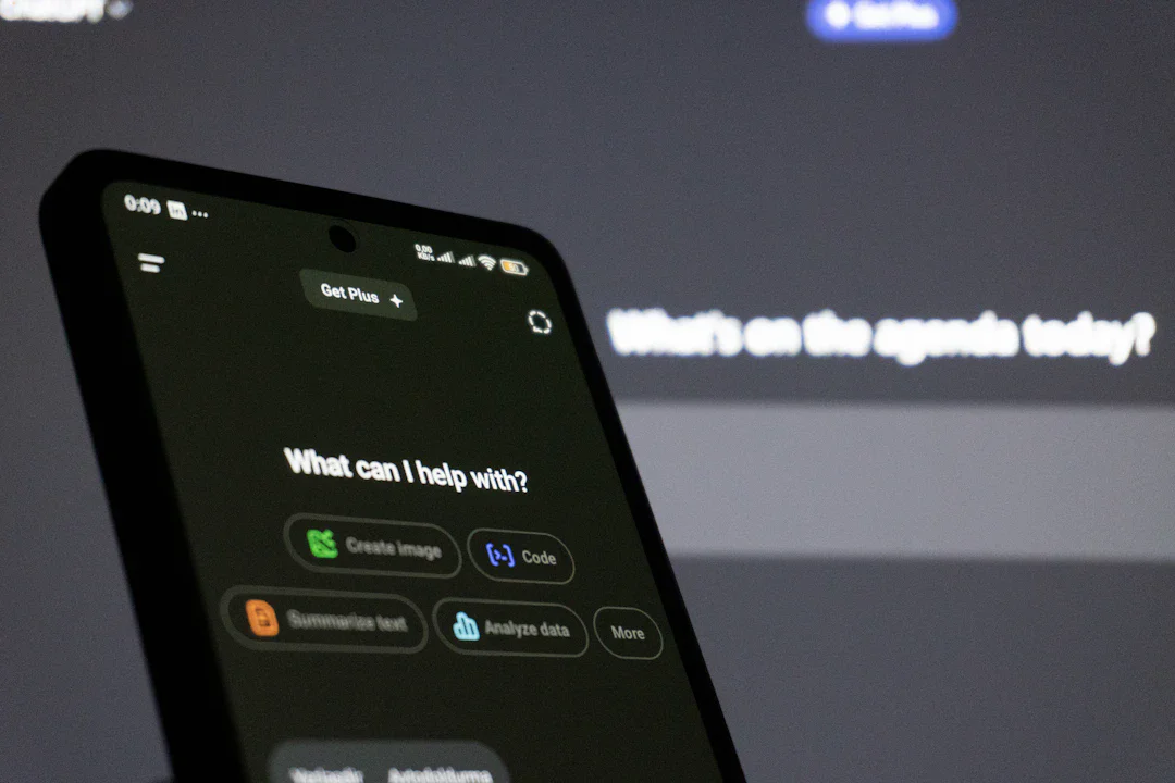 Google Gemini 10億ユーザー突破——ChatGPT と同等規模に、プラットフォーム統合の力