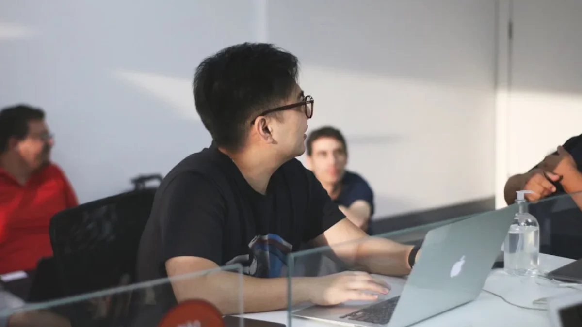 法務出身創業者が築くHarveyの勝算