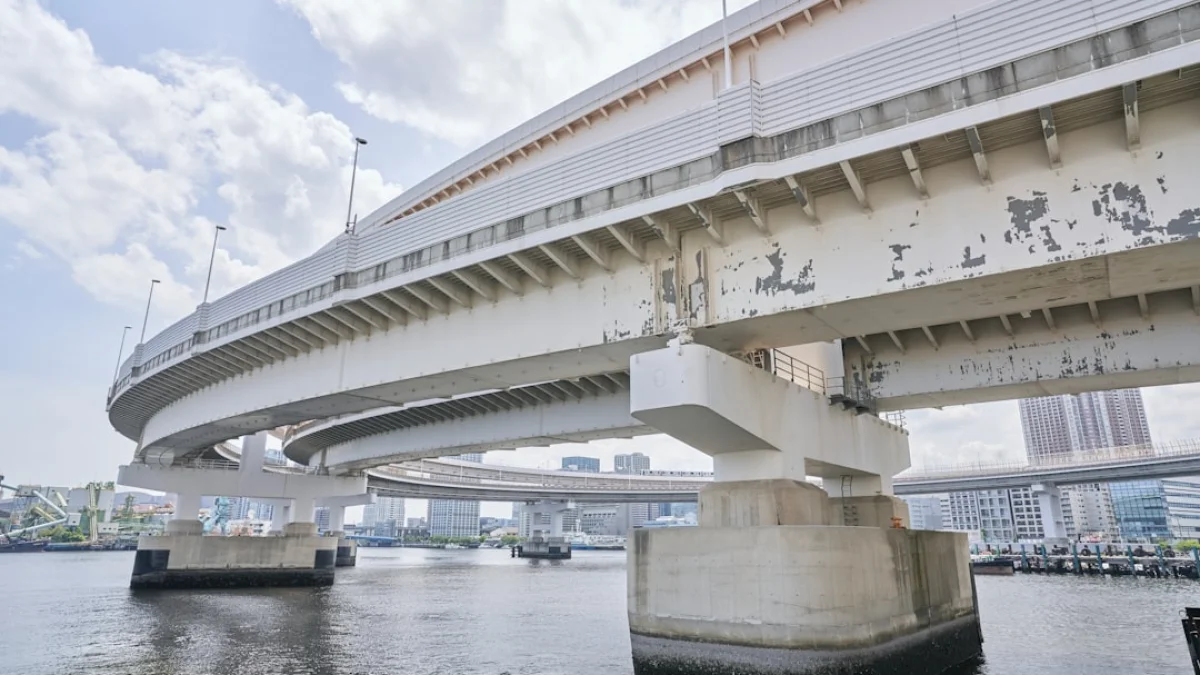 橋梁保全を変える統合データモデルの全貌と導入戦略