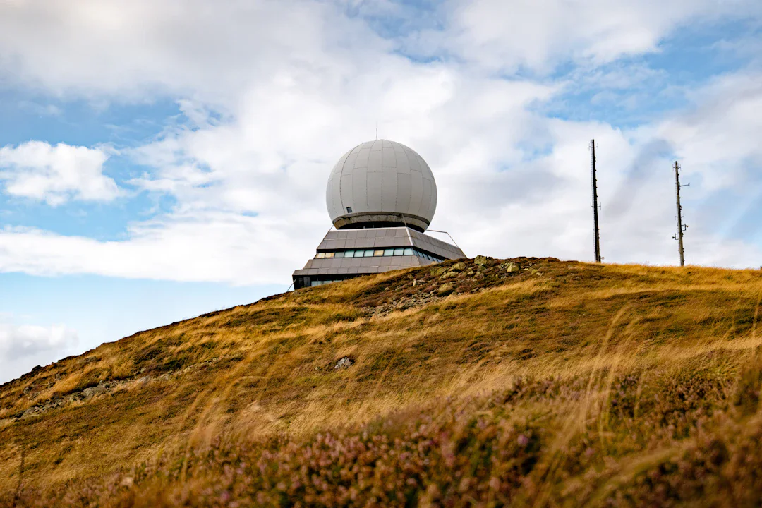 Meta が AI インフラ投資で選択：5月に8,000人削減、年内に合計20%以上の人員整理へ