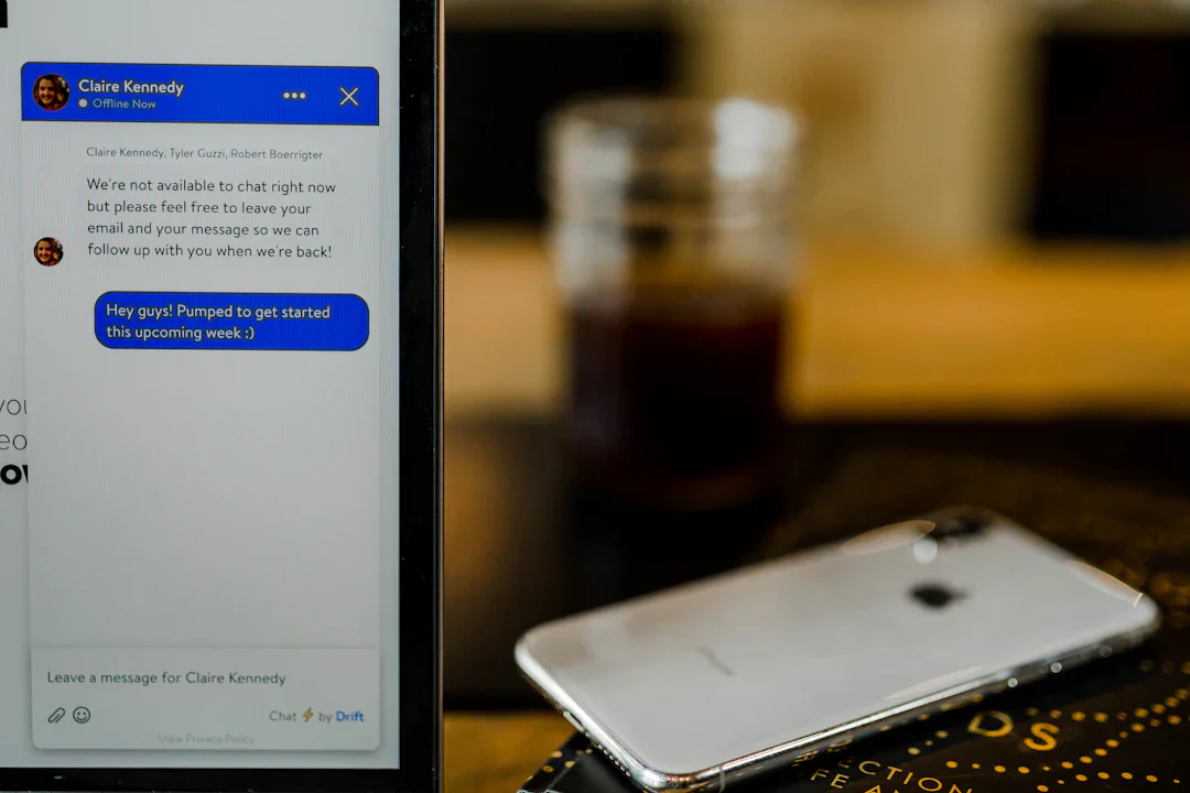 OpenAI の ChatGPT に『Trusted Contact』安全機能、自害リスク検出時に信頼できる人に通知