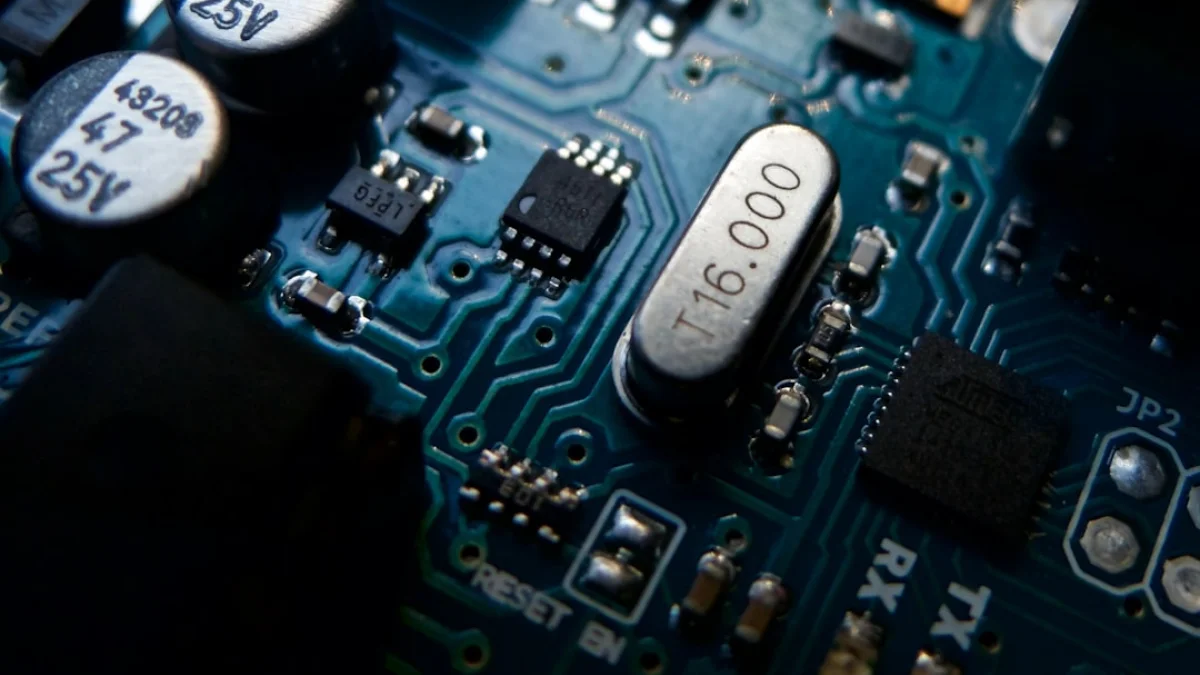 Positron、2.3億ドル調達で挑戦へ