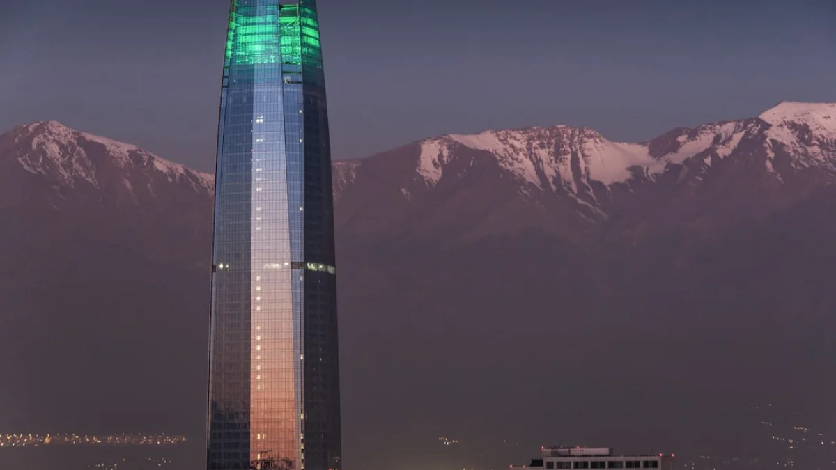 サンティアゴ発　50人の人力チャットボット実験