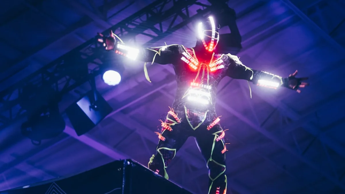 春節ガラのダンスロボが示す技術と社会