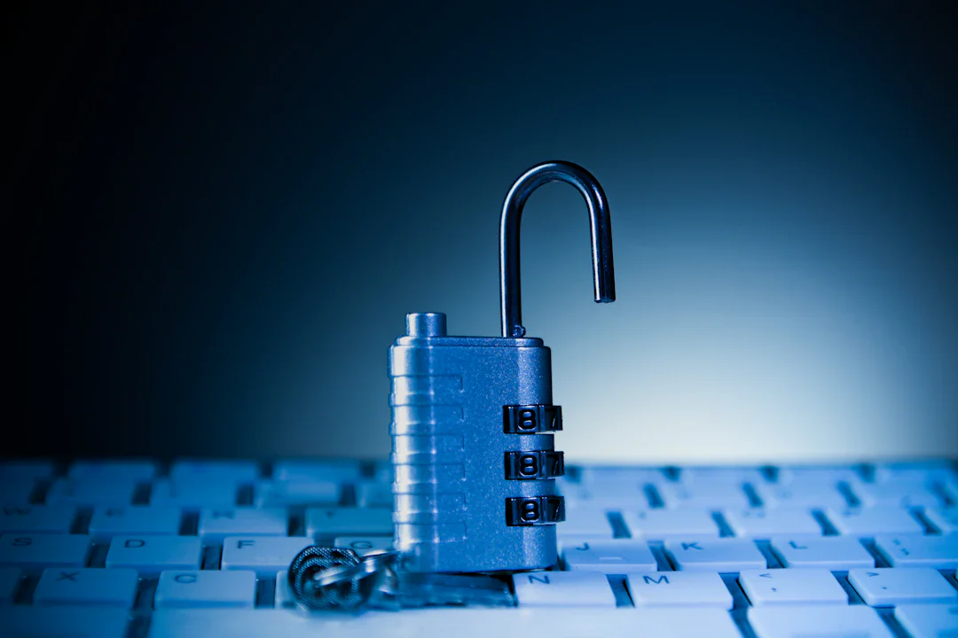 Python Webフレームワーク Starlette の重大脆弱性「BadHost」、AI エージェント数百万が危険