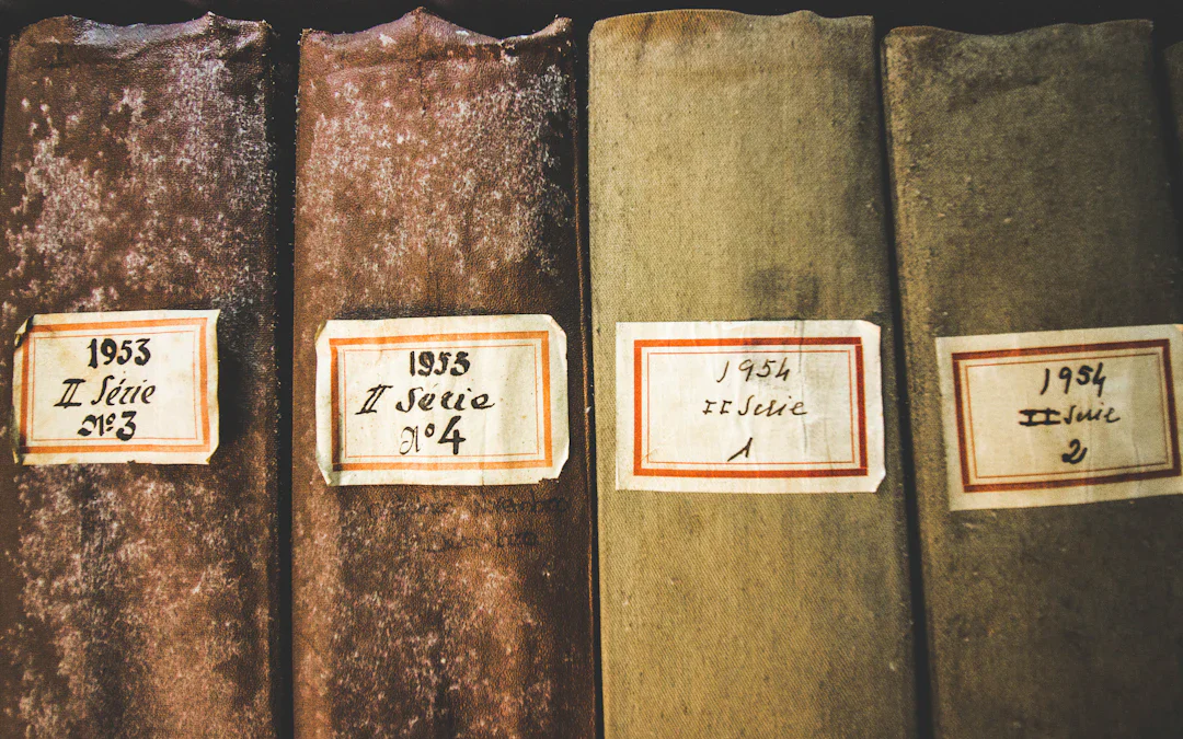 「タルキー」の異なる未来像――1930年までの知識で学習したLLMが予測する2026年