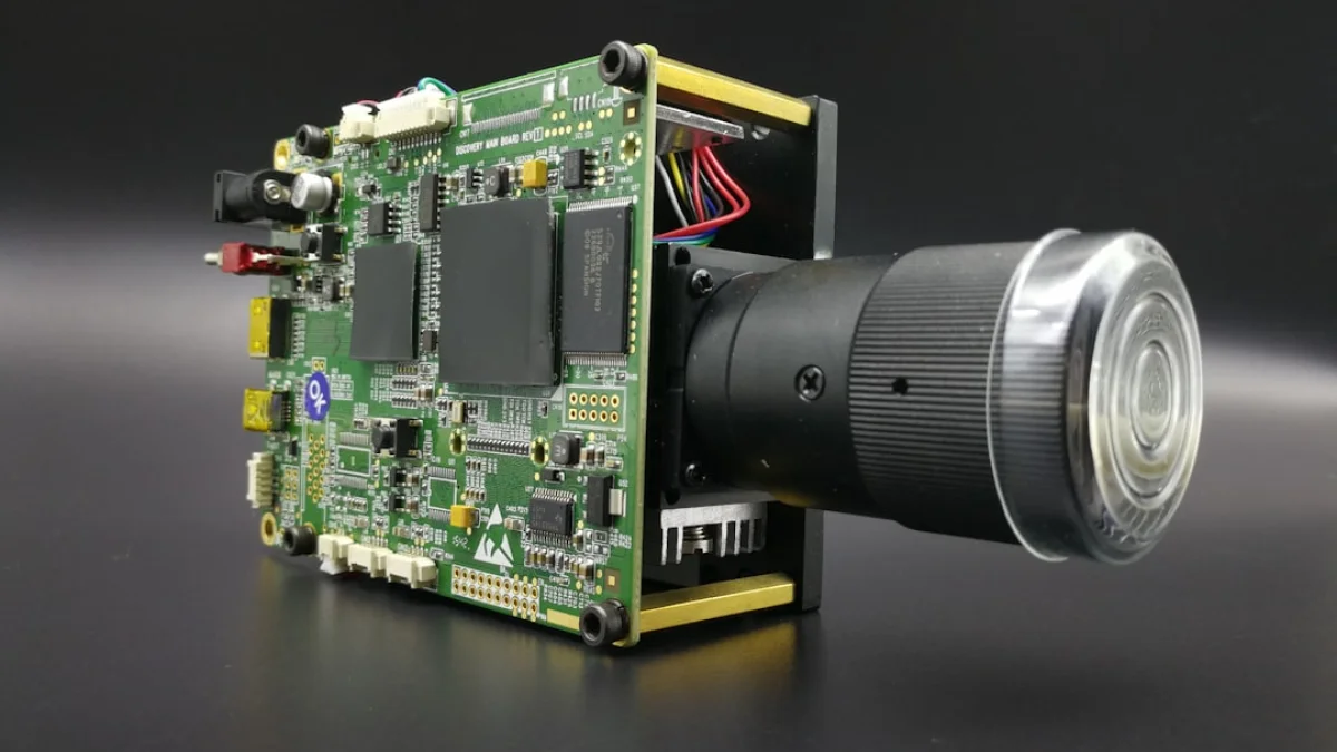 光を即時判別するUCLA×UC Berkeleyの新センサ