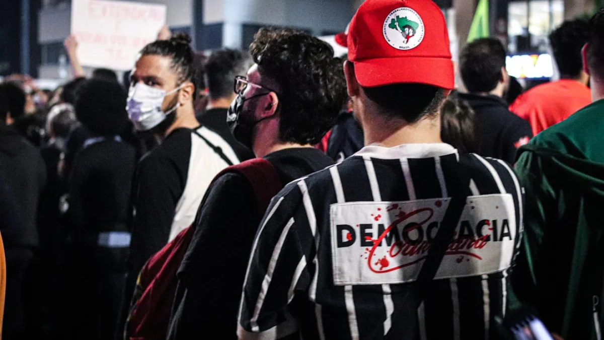 AIで民主主義は強くなる？4つの視点